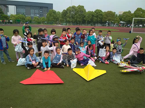 中小学航模.jpg